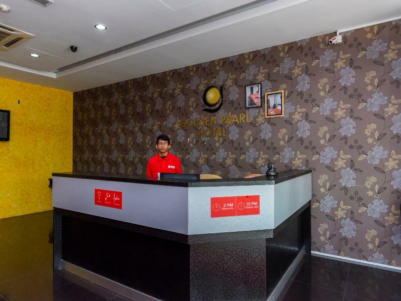 Golden Pearl Hotel Near Universiti Tun Hussein Onn Malaysia Uthm Бату-Пахат Экстерьер фото
